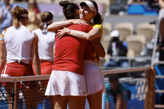 Sara Sorribes i Cristina Bucsa medalla de bronze foto EFE (2)