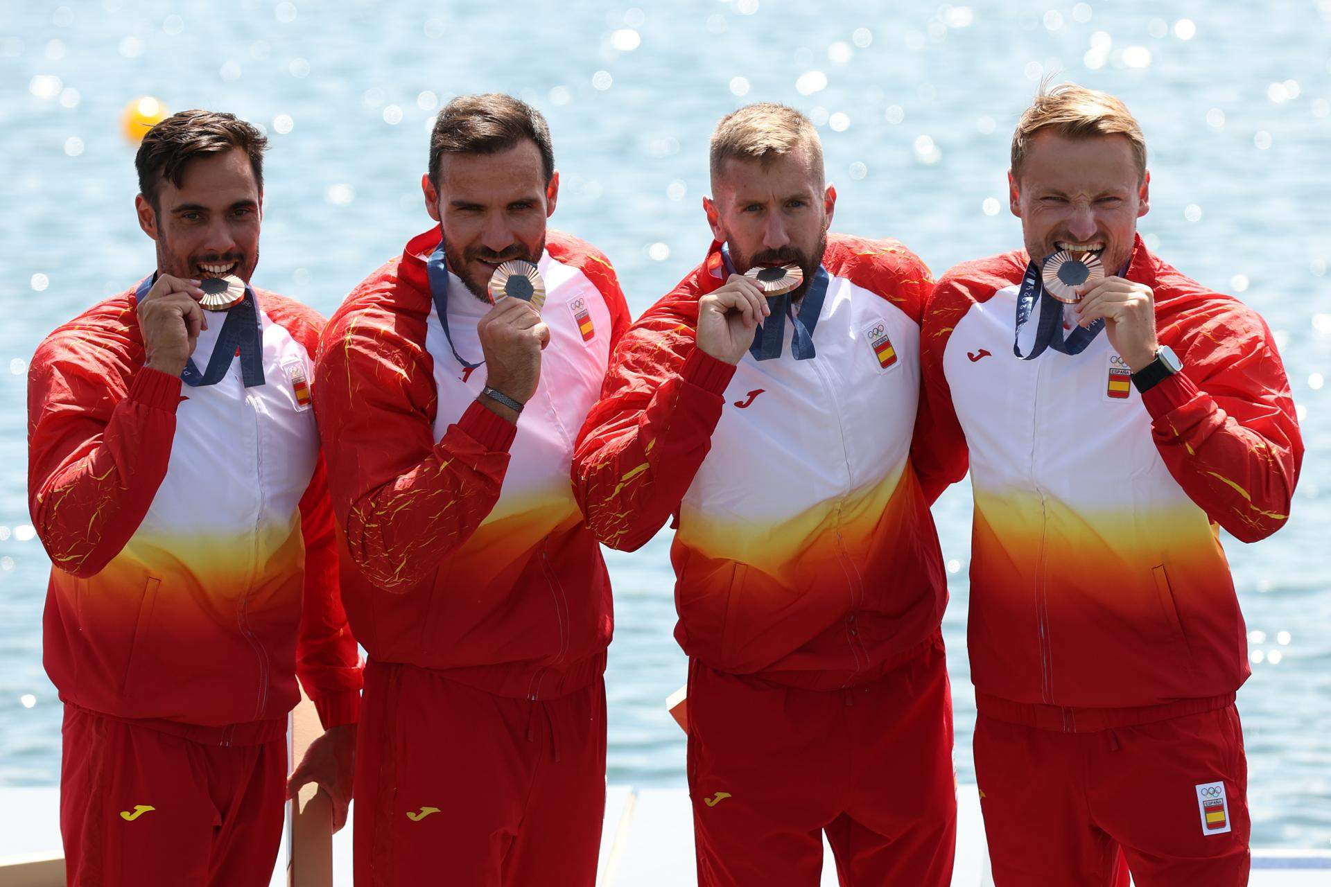 Un jueves catalán en París: el récord de Saúl Craviotto y la heroicidad del waterpolo femenino