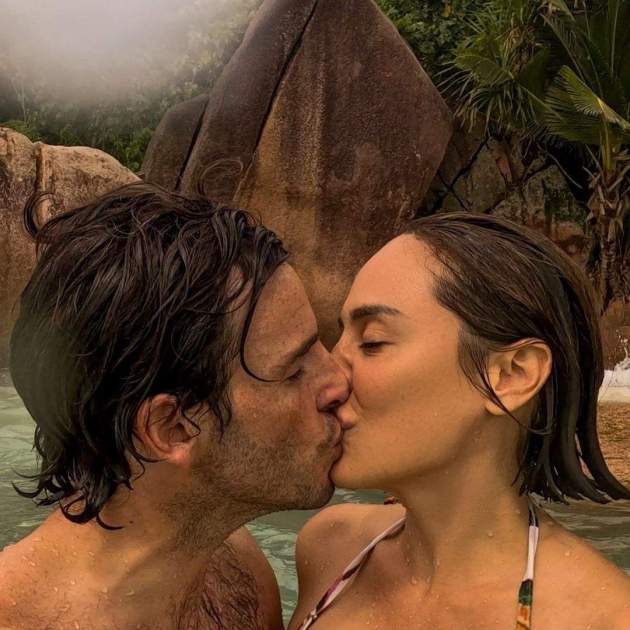 Tamara Falcó e Íñigo Onieva beso / Instagram