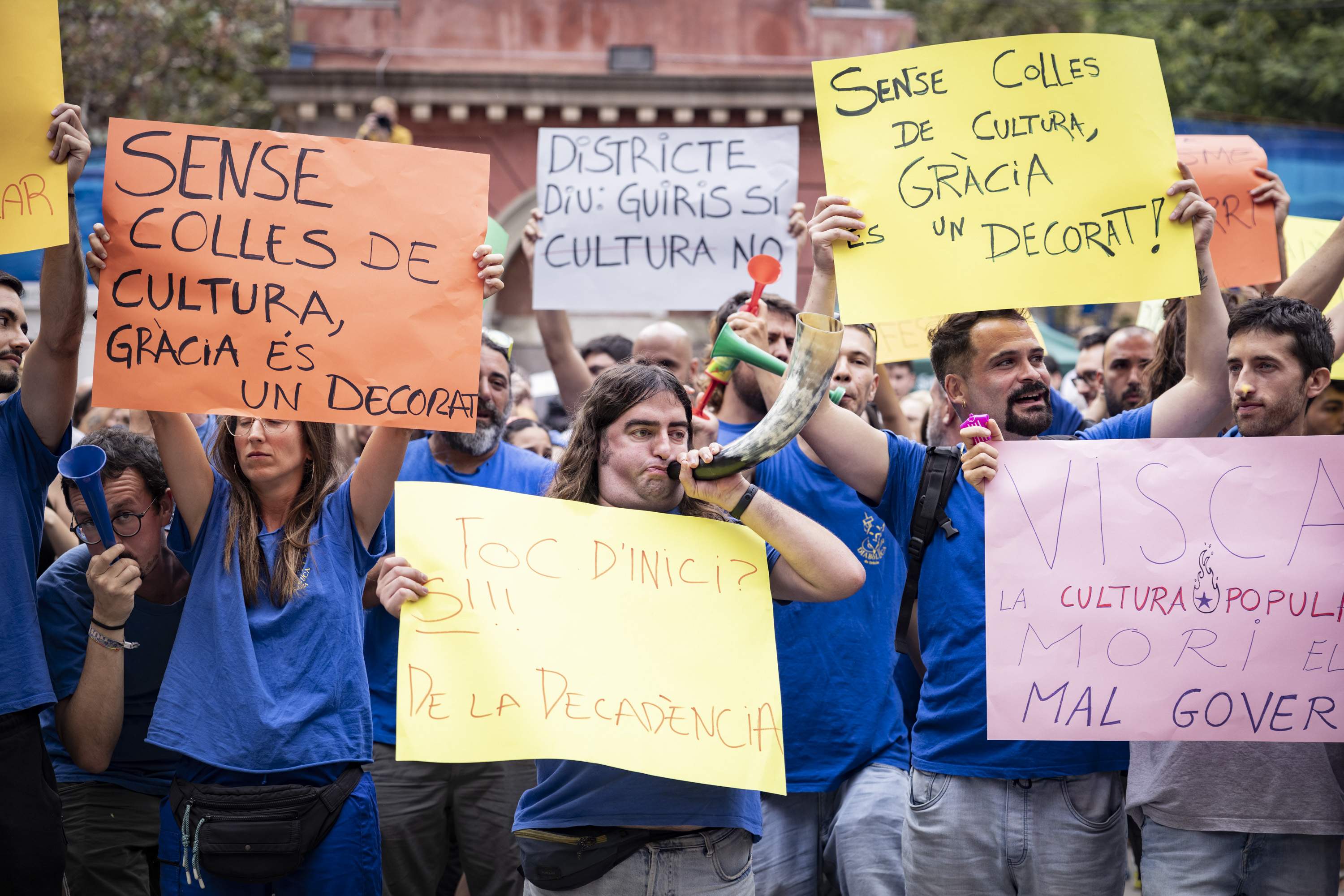 Suspenen la majoria d'actes de cultura popular de les Festes de Gràcia 2024: així queda el programa final