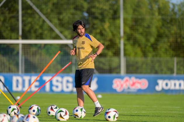 Pere Romeu entrenamiento Barça femenino / Foto: FC Barcelona Pere Romeu entrenamiento Barça femenino / Foto: FC Barcelona