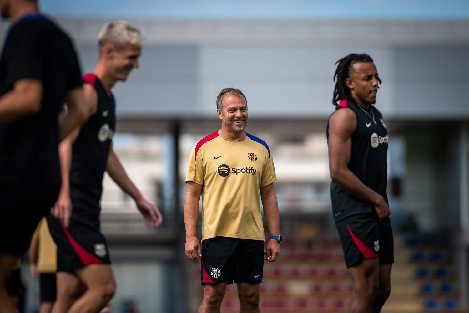 Gavi, Lamine Yamal, Lewandowski, Dani Olmo y Fermín ya entrenan con el grupo