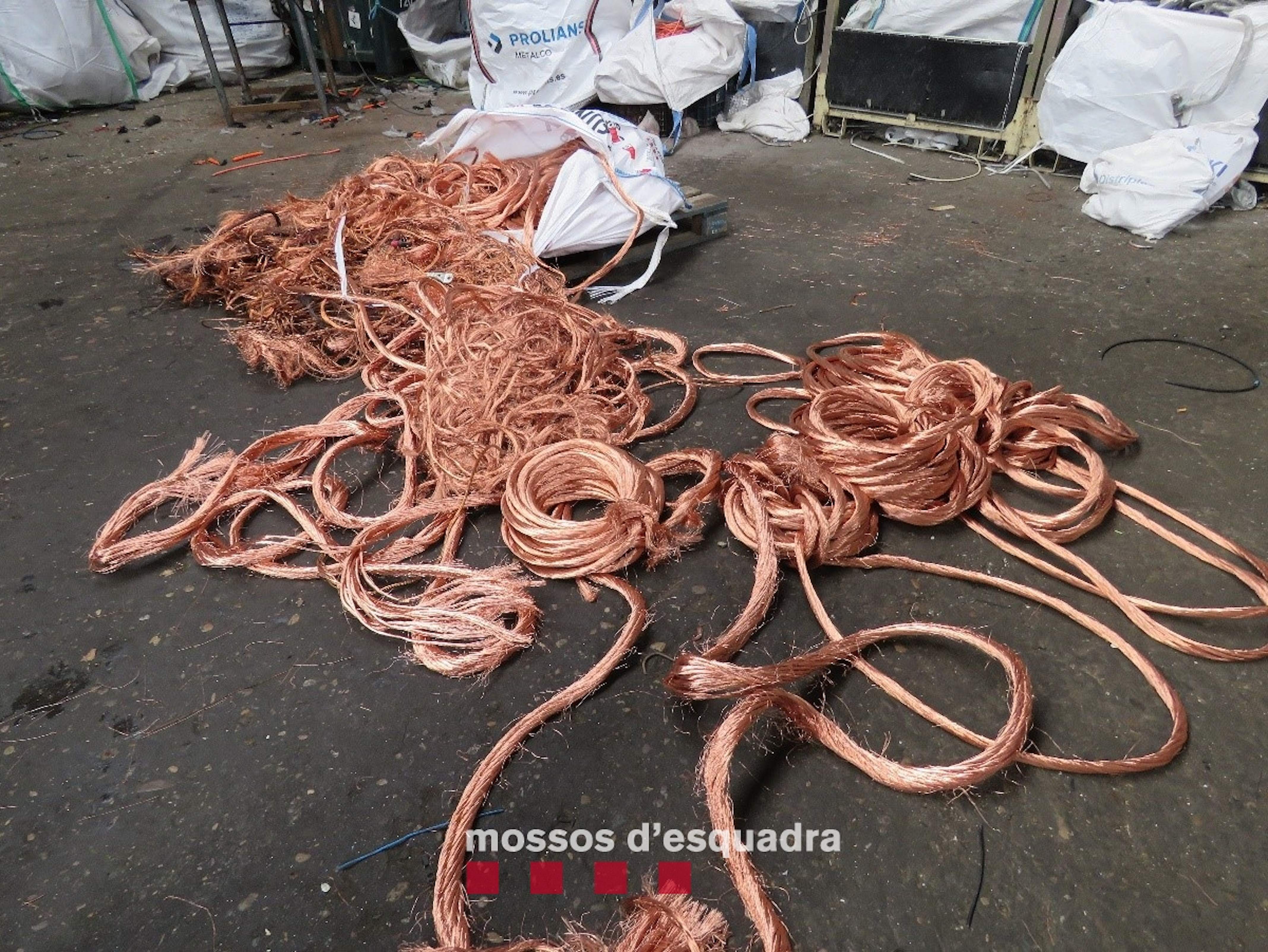 cable de coure robatori trens rodalies mossos acn