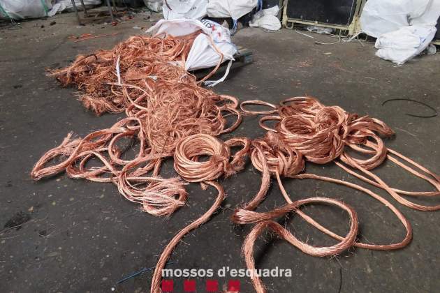 cable de coure robatori trens rodalies mossos acn