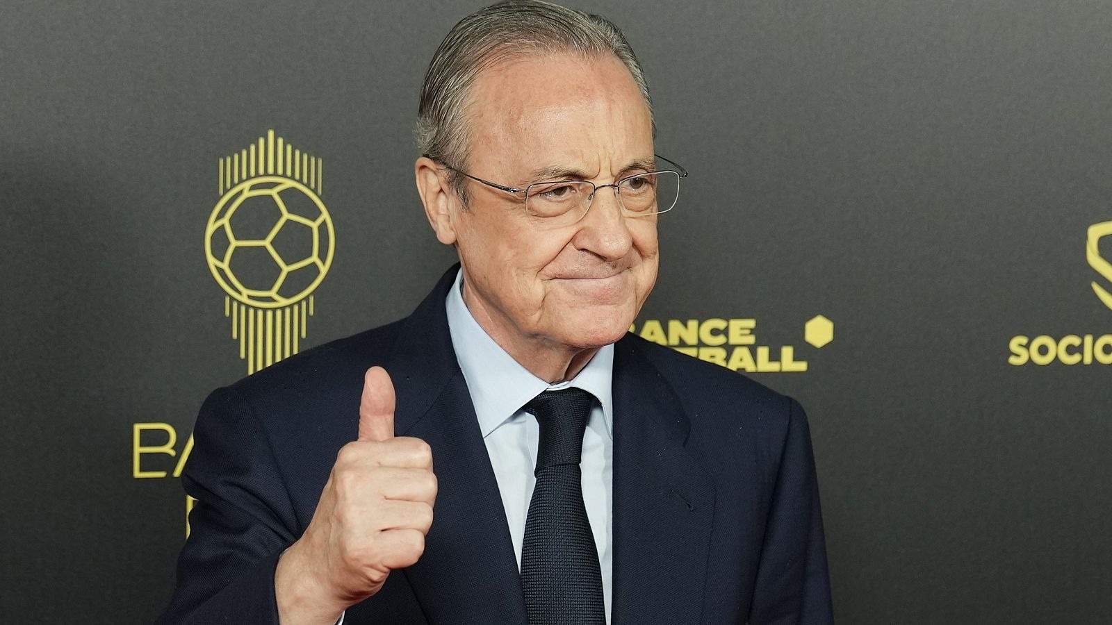 Llamada a Florentino Pérez, se ofrece para ser la nueva estrella de Ancelotti en el Real Madrid