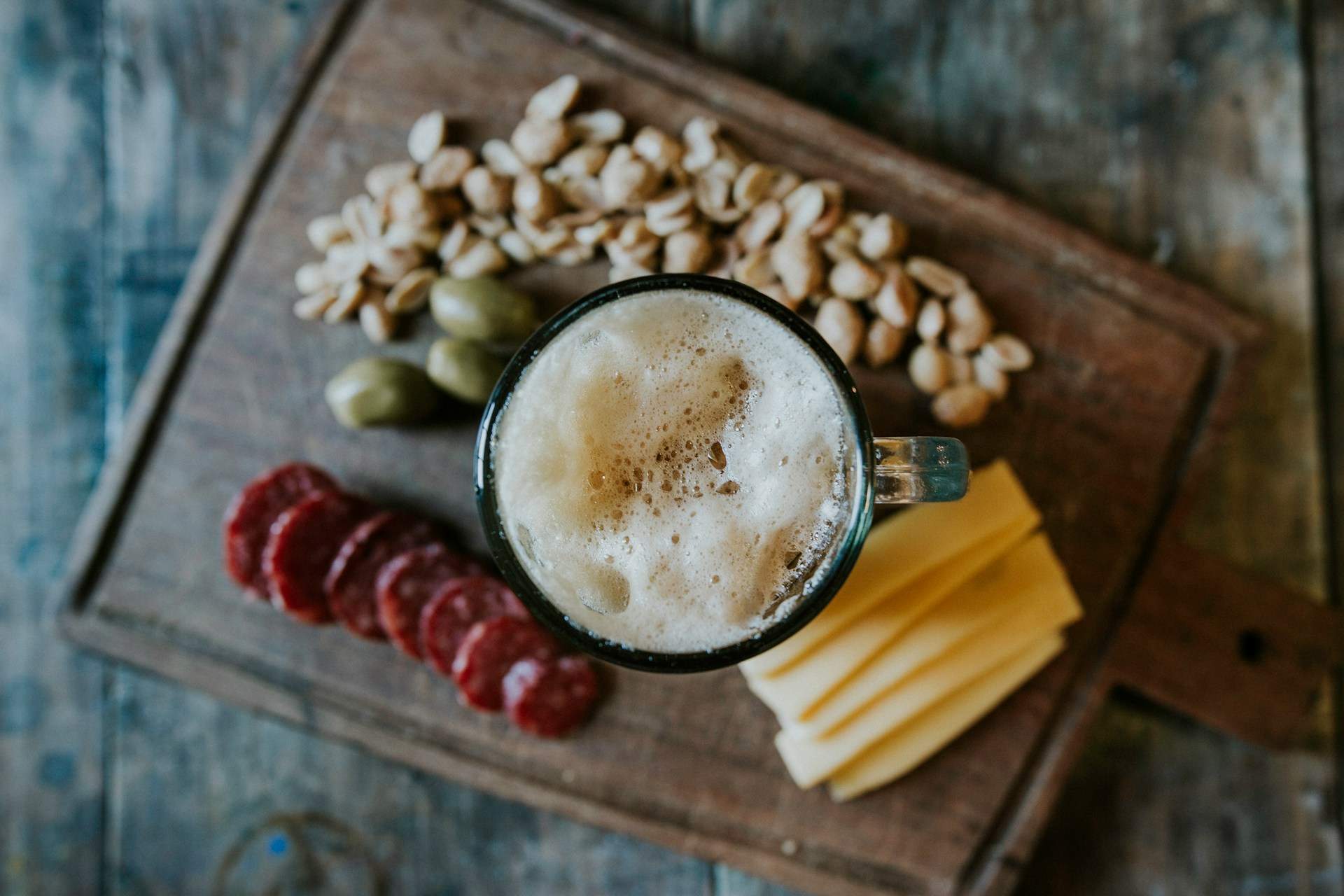 Cómo cocinar con cerveza y darle un toque único a tus platos