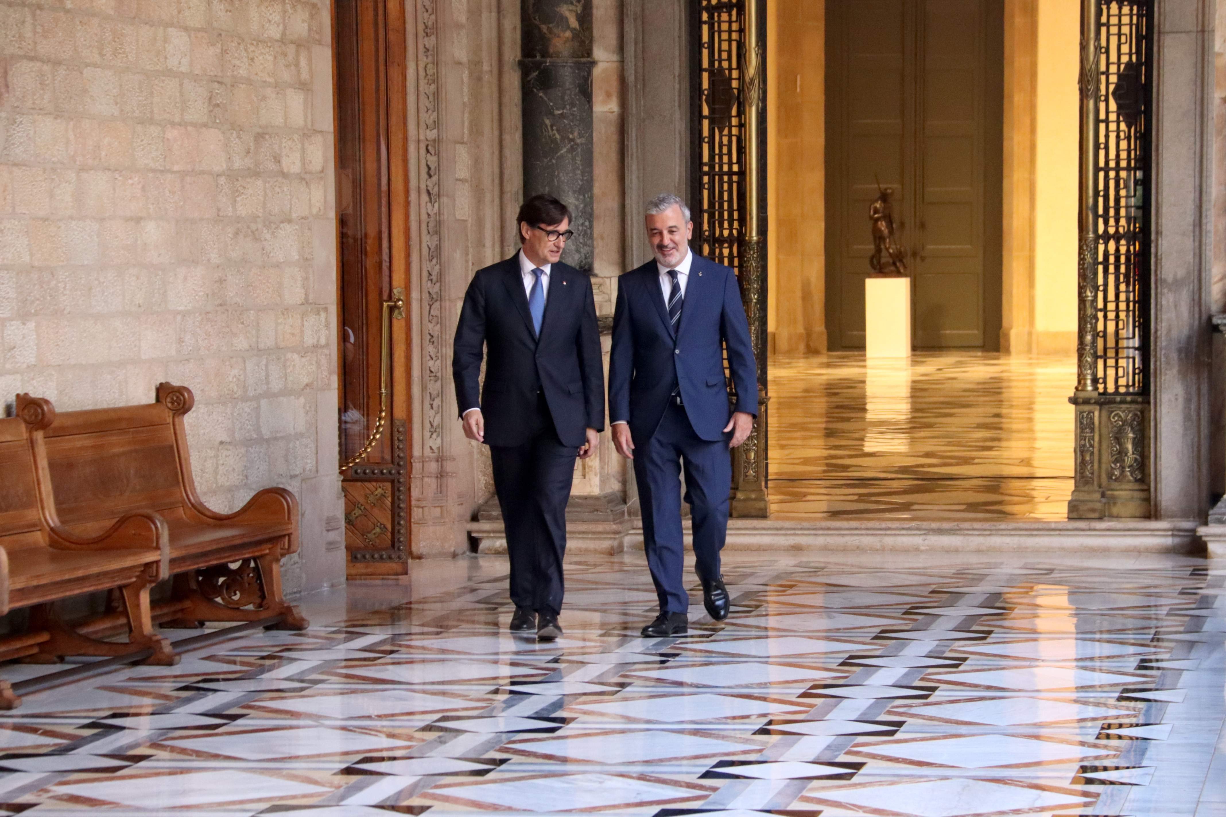 Primera reunión de Illa con Collboni: fijan como prioridades la vivienda y la seguridad