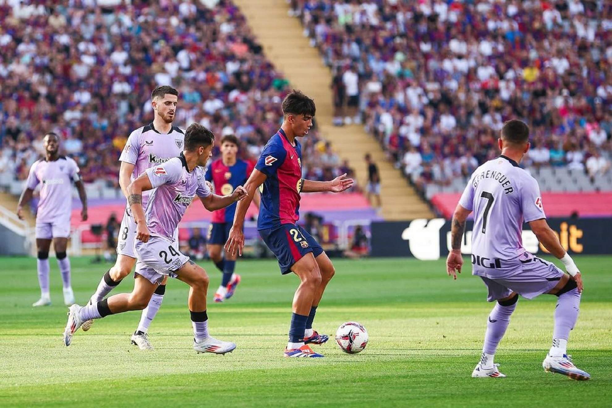 Flick proposa 2 noms al Barça per substituir Marc Bernal