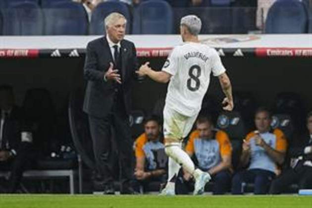 Fede Valverde Carlo Ancelotti / Foto: EFE