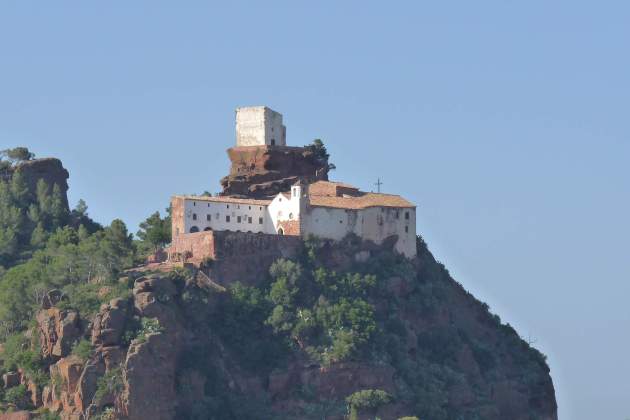 Ermita de la Mare de Déu de la Roca / Tabalot