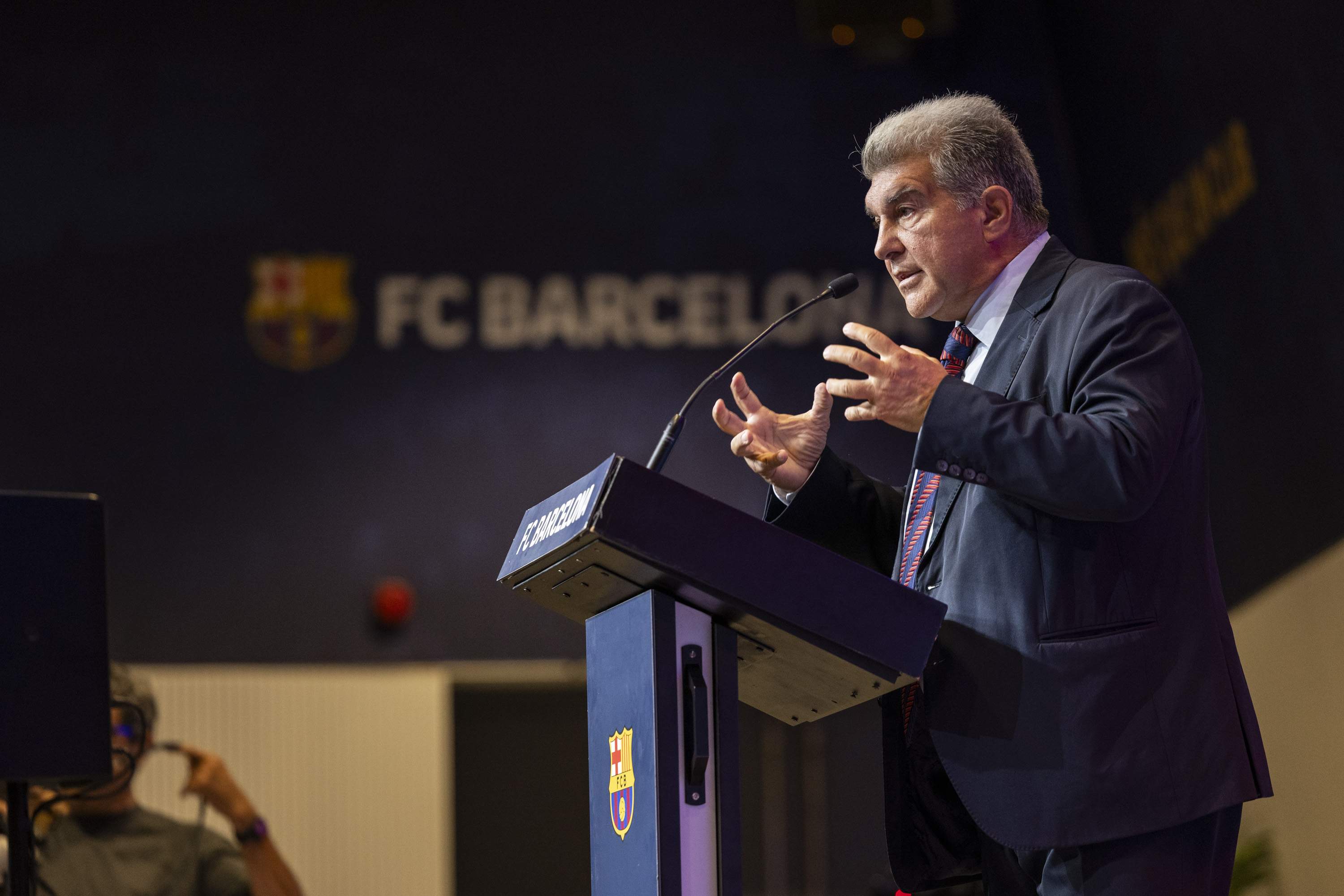 Joan Laporta no aconsegueix l'acord i signarà el Reial Madrid per quatre temporades