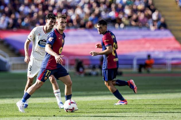 Marc Casadó, durante un partido del Barça en Montjuïc / Foto: Europa Press