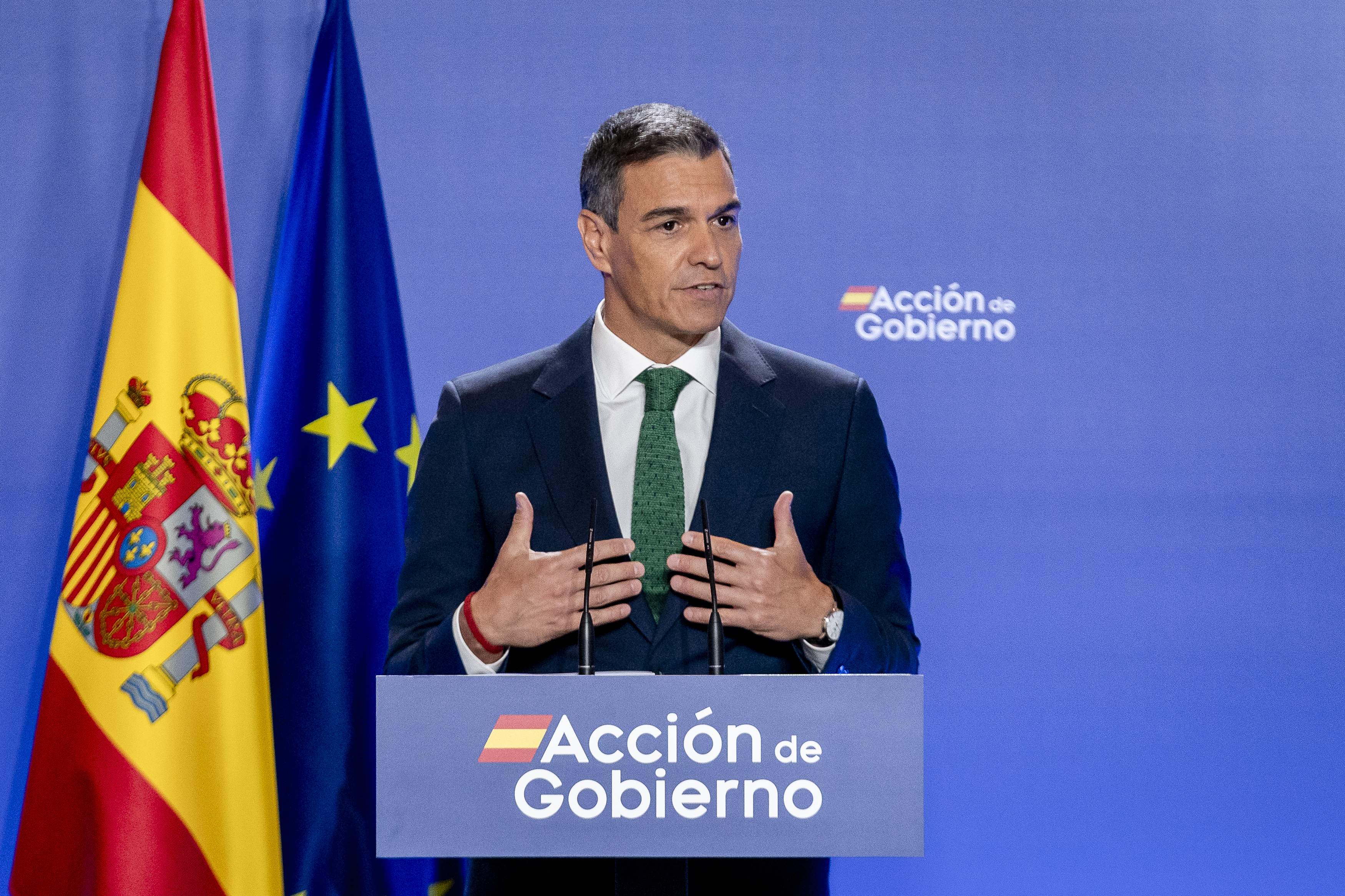 Sánchez anuncia una reforma del régimen común de financiación con más recursos para todas las autonomías