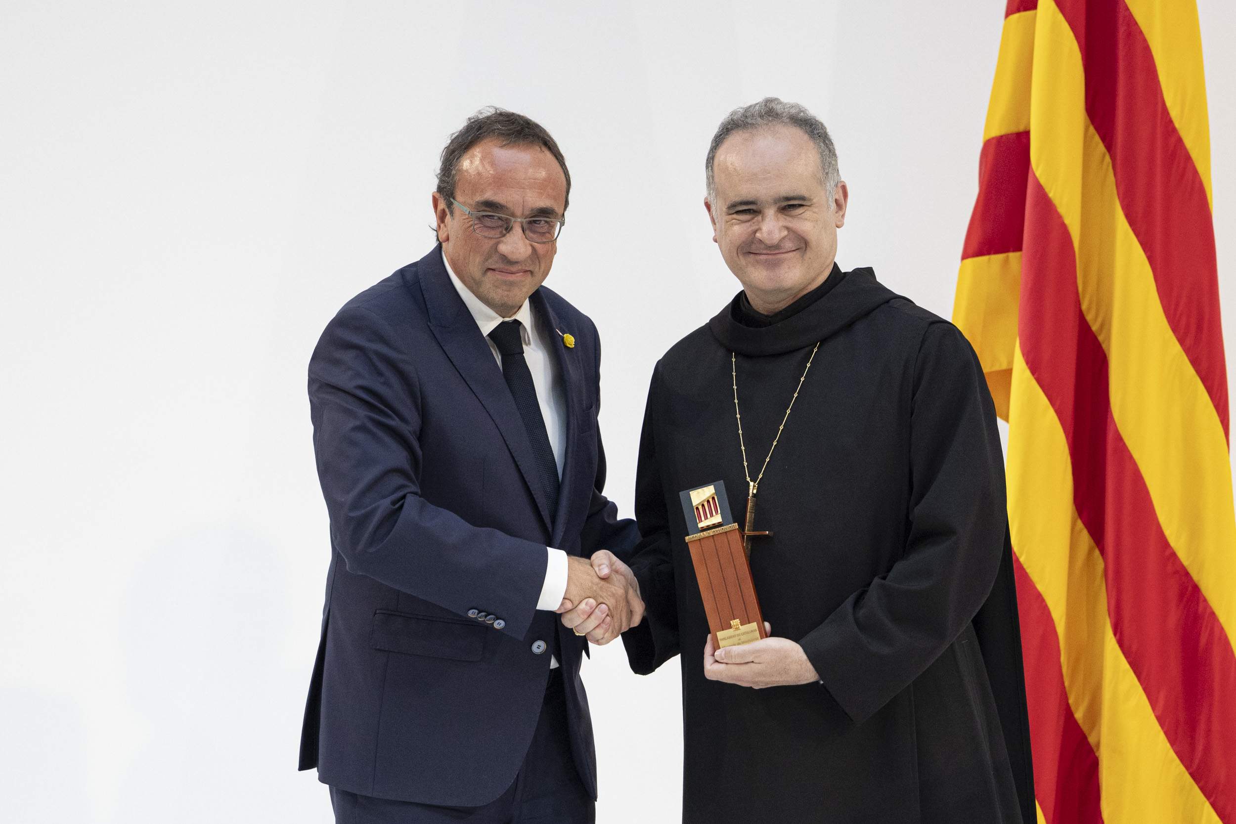 Montserrat rep la medalla d'honor del Parlament: "L'Abadia és catalanitat, llengua i cultura"