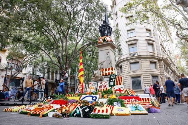 Diada 11S 2024 Ofrena Floral a Rafael Casanova / Foto: Carlos Baglietto