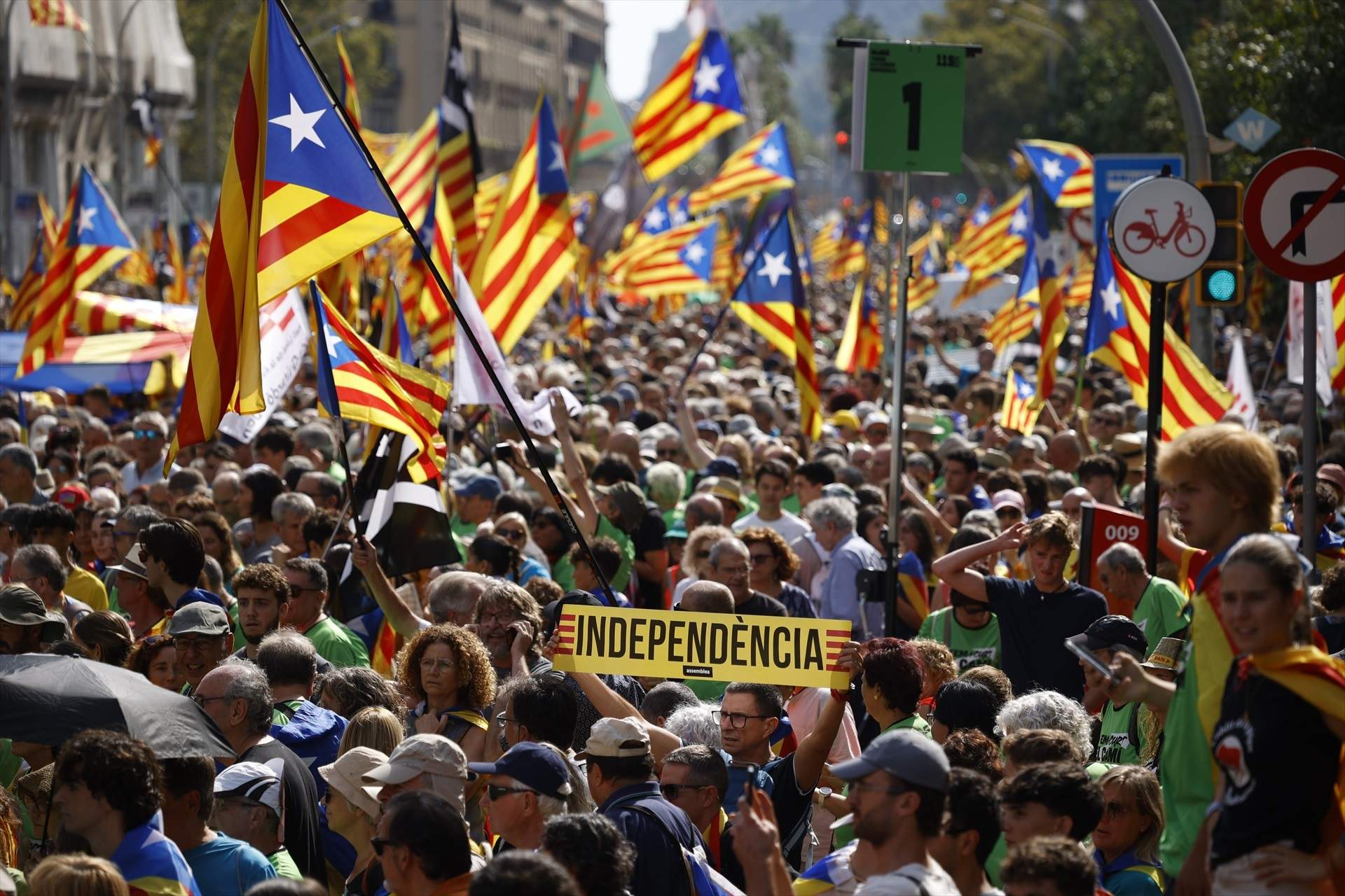 La Diada nacional de Catalunya 2024, la sequera a Porto Velho i més: la volta al món en 15 fotos