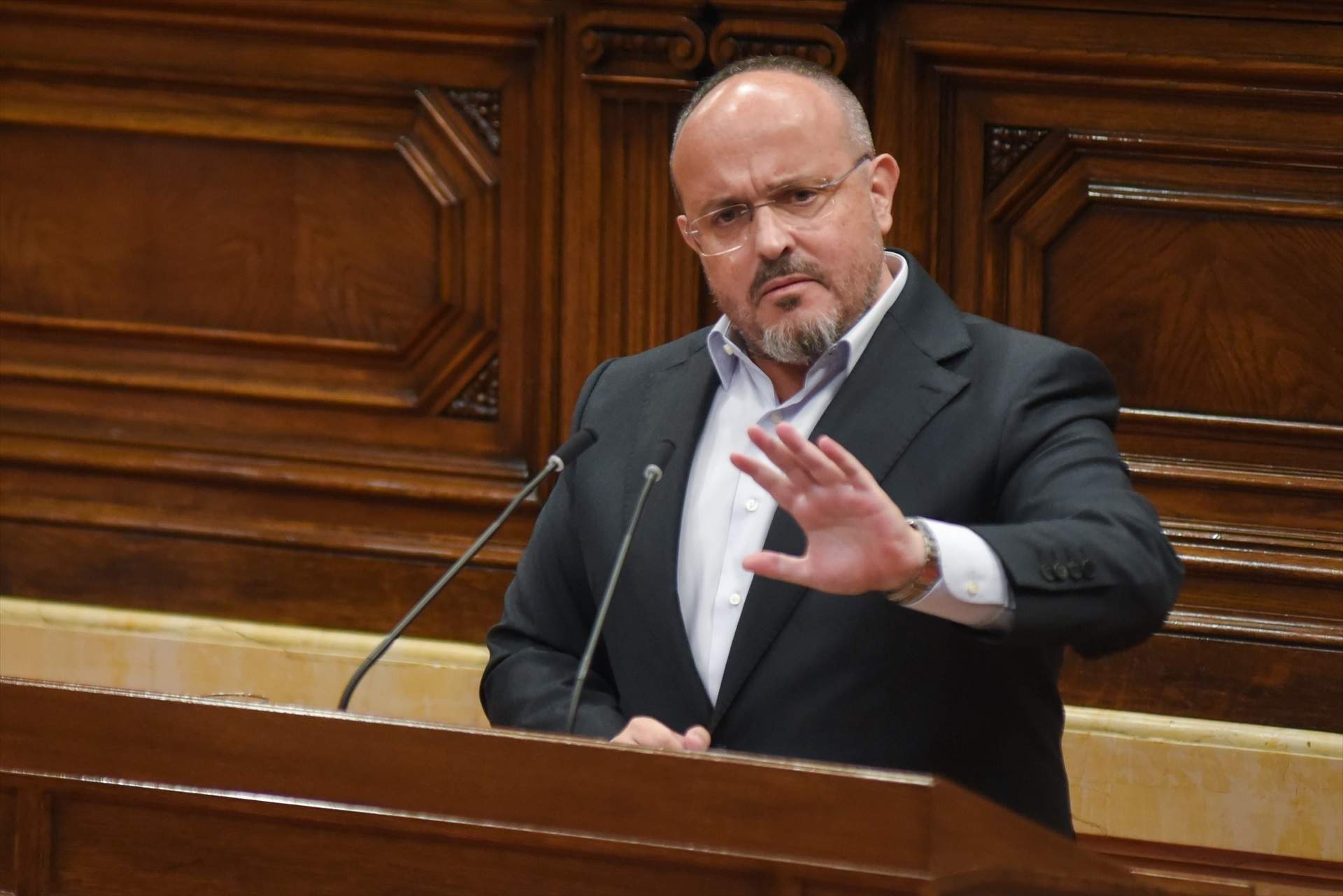 Edmundo González arriba al Parlament: el PP demanarà que el reconegui com a president de Veneçuela