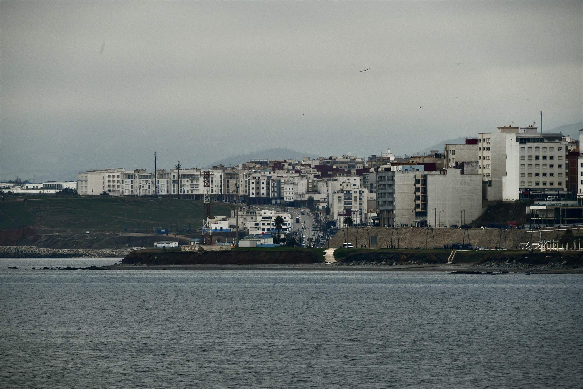 Centenars de detencions al Marroc per evitar una entrada massiva d'immigrants a Ceuta