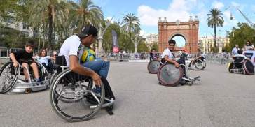 Bàsquet en cadira de rodes a la Jornada Inclusiva / Foto: Ajuntament de Barcelona