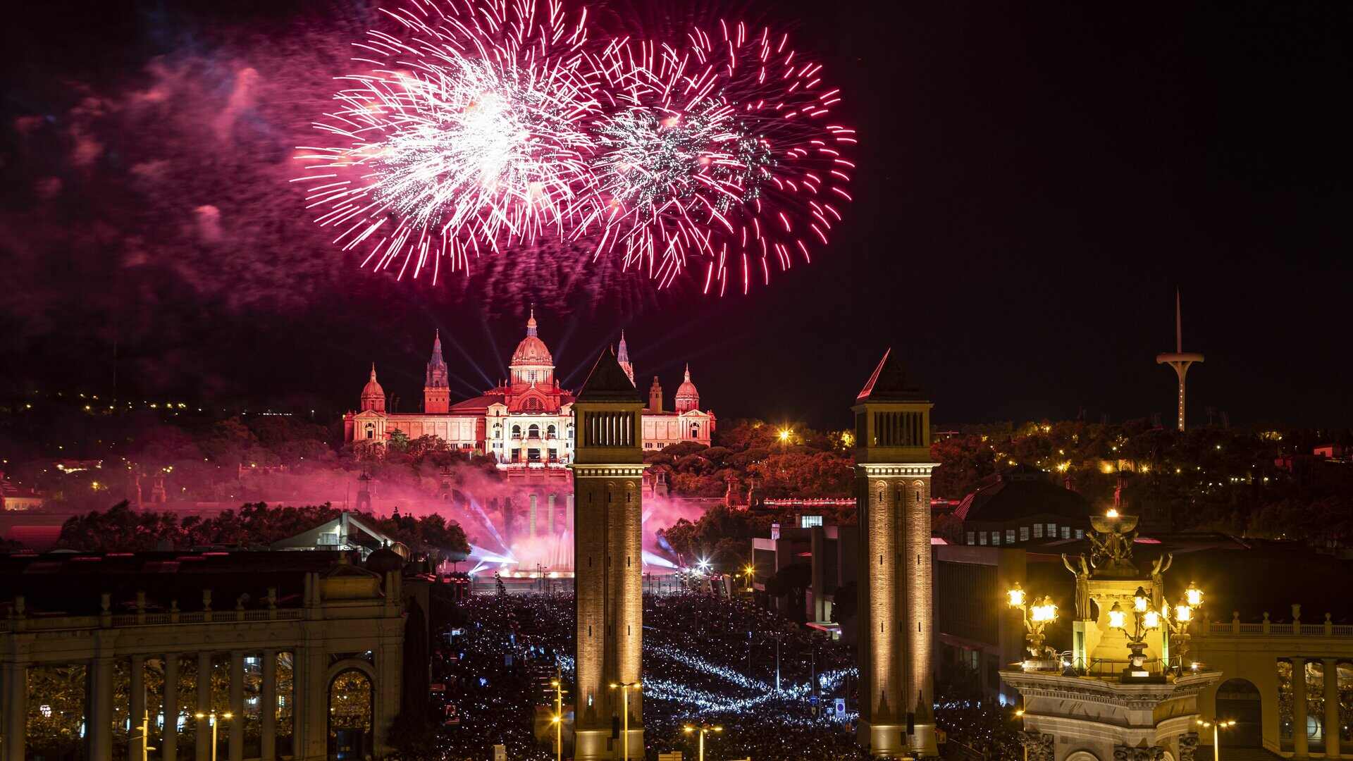 Piromusical de la Mercè 2024: horario, dónde ver y novedades de los fuegos artificiales de Barcelona