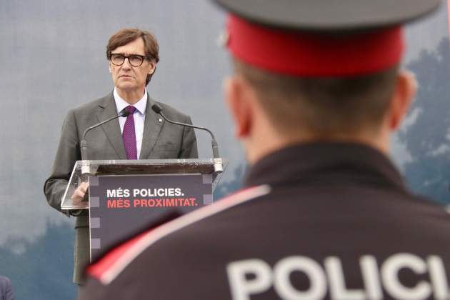 El presidente Illa al acto de graduación de los Mossos d'Esquadra / ACN