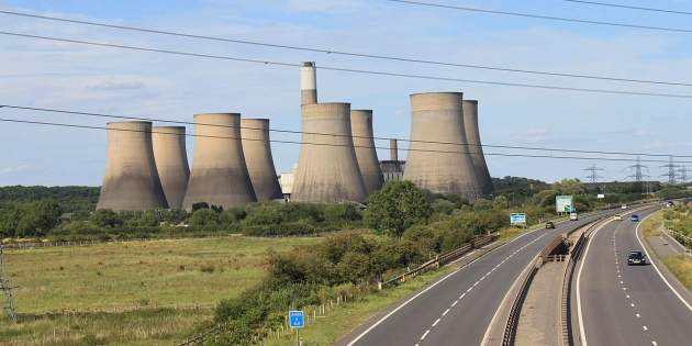 A453 Ratcliffe power station 01