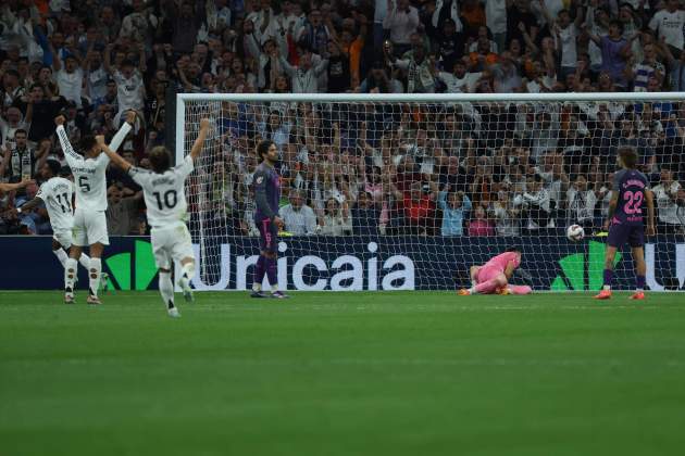 Rodrygo en la acción del segundo gol del Real Madrid / Foto: EFE