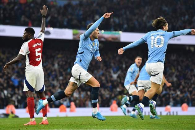 John Stones celebra un gol amb el Manchester City contra l'Arsenal / Foto: EFE