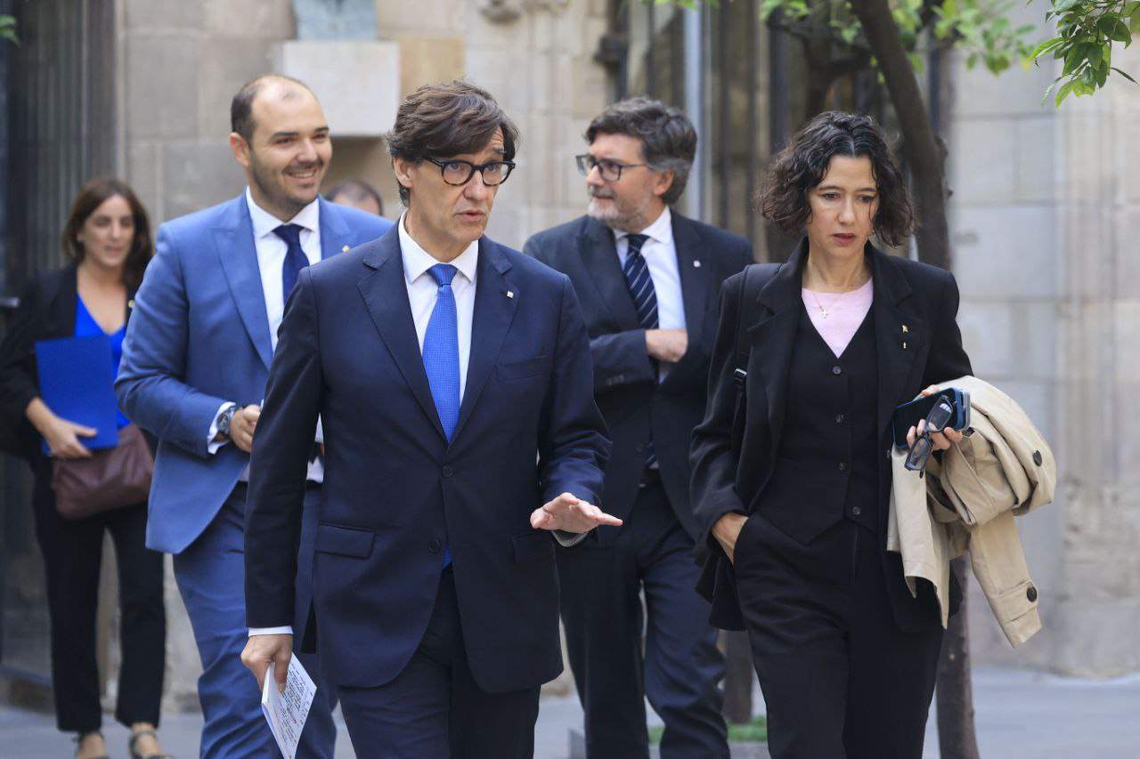 El Govern emplaça Junts a aprovar el dèficit, però admet que la negociació li pot aportar més recursos