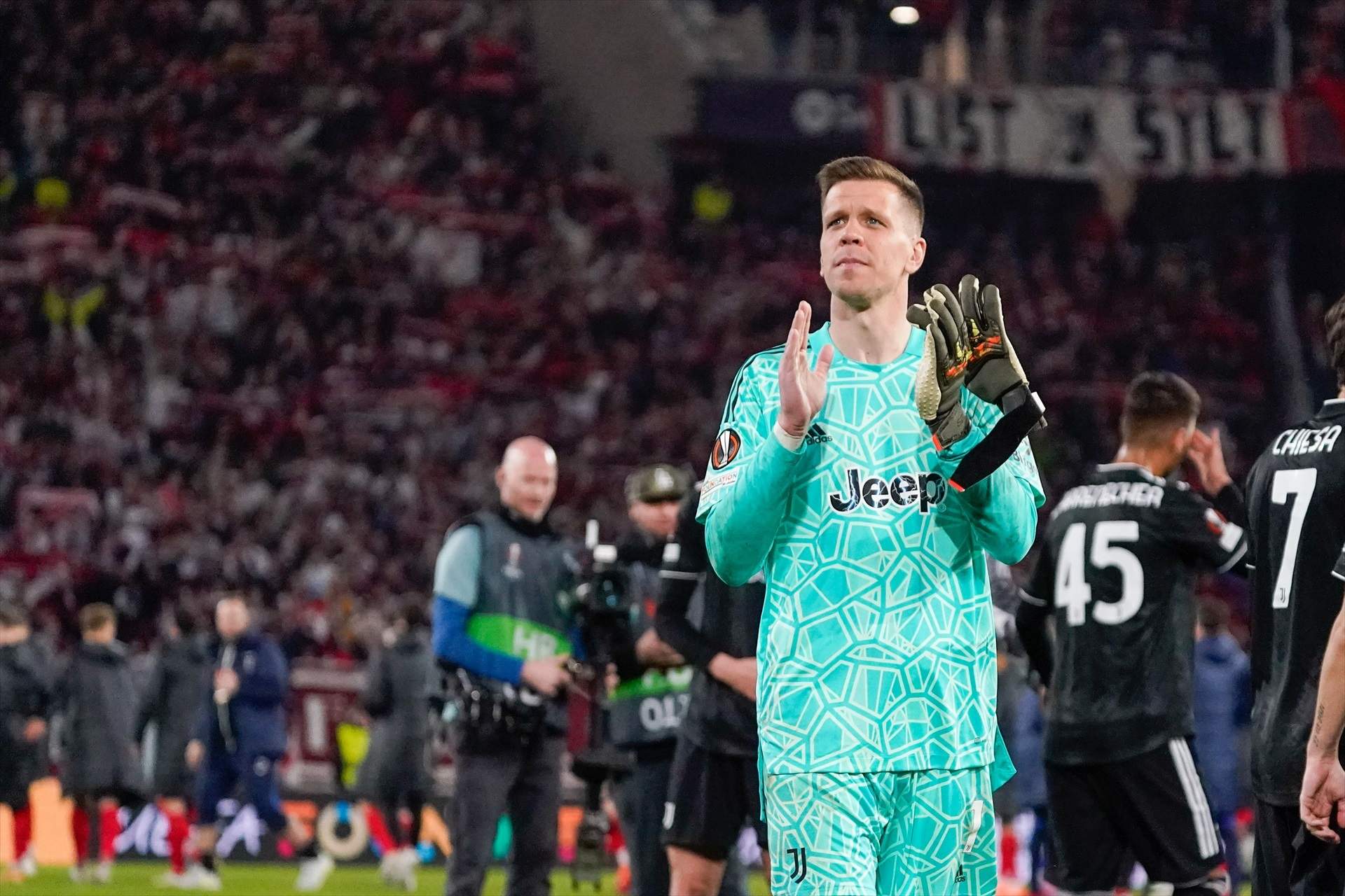 Wojciech Szczesny accepta el repte i serà el substitut de Ter Stegen al Barça