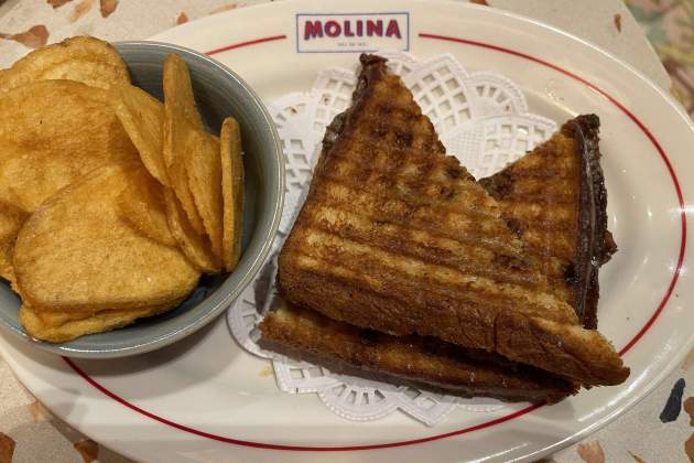 El biquini de galta de la Bodega Molina