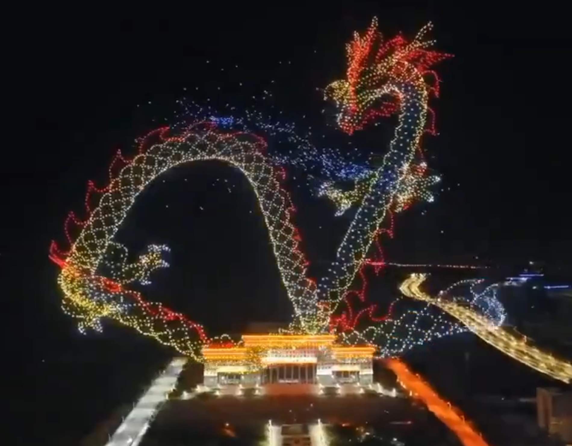 Los espectáculos de drones se ponen de moda en China como alternativa a los fuegos artificiales