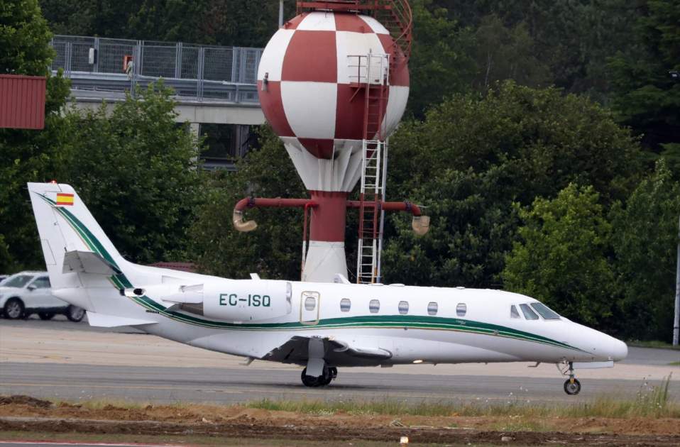 EuropaPress 6090060 rey juan carlos embarcando aeropuerto 15 julio 2024 vigo espana