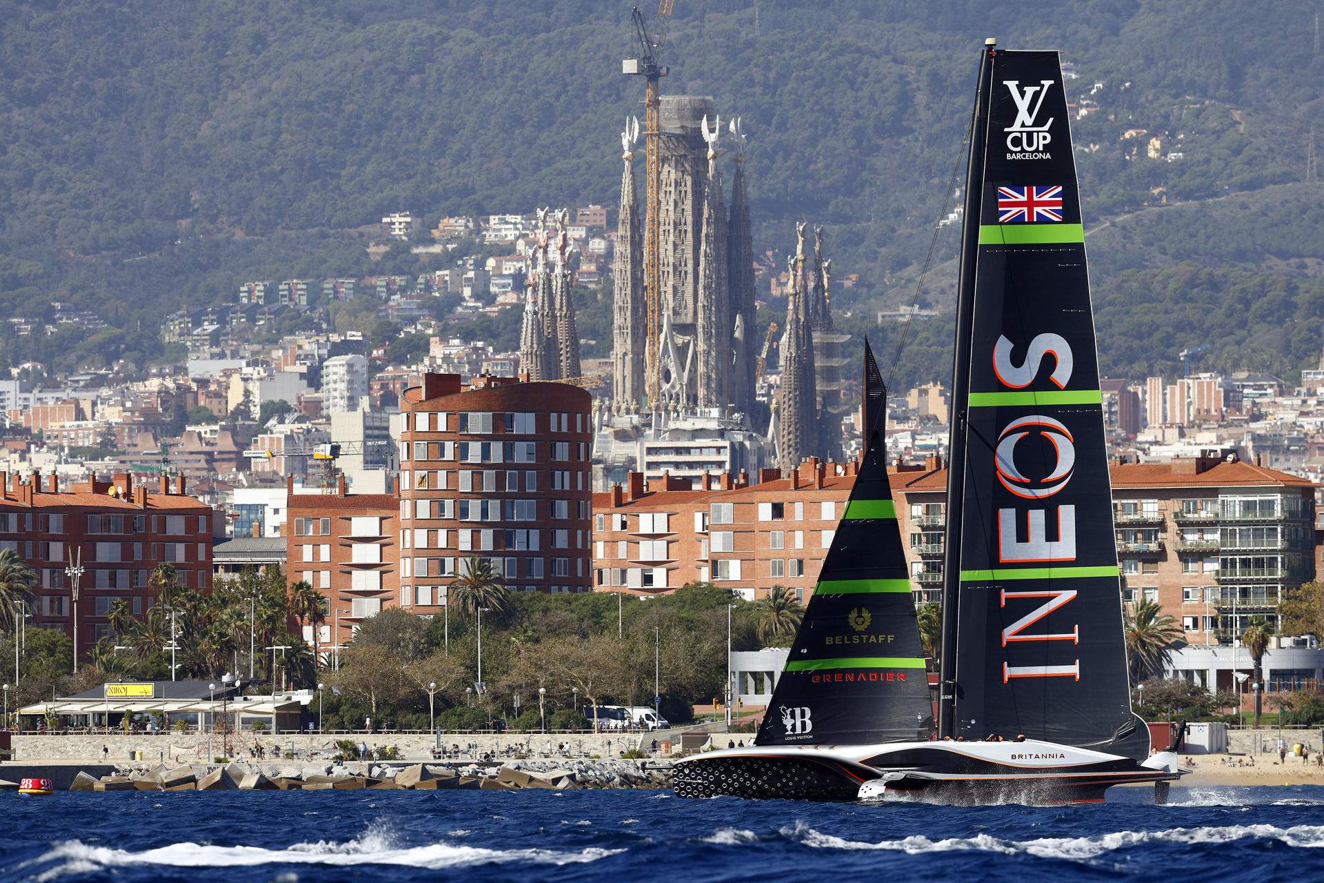 L'INEOS i el Luna Rossa no cedeixen i es manté la igualtat en la final de desafiadors de la Copa Amèrica (3-3)