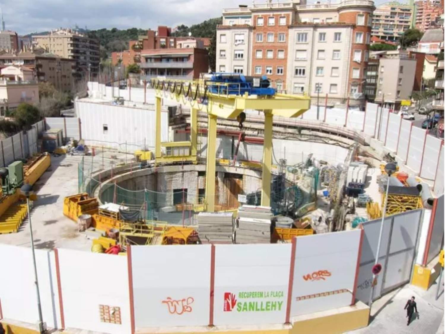 El Govern reanuda las obras en la futura estación de metro de Sanllehy después de 13 años paradas