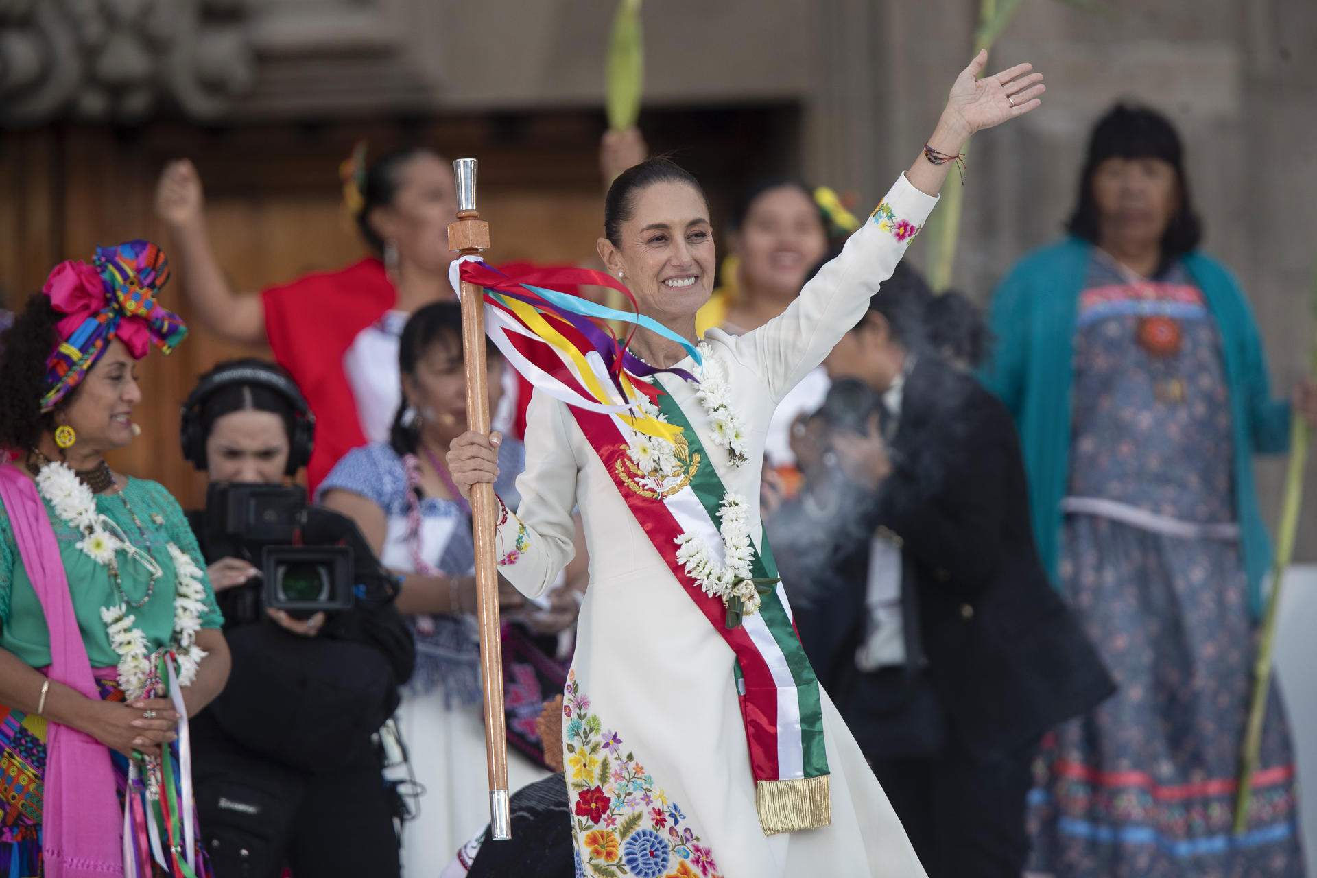 Claudia Sheinbaum toma posesión como la primera presidenta de México (sin Felipe VI)