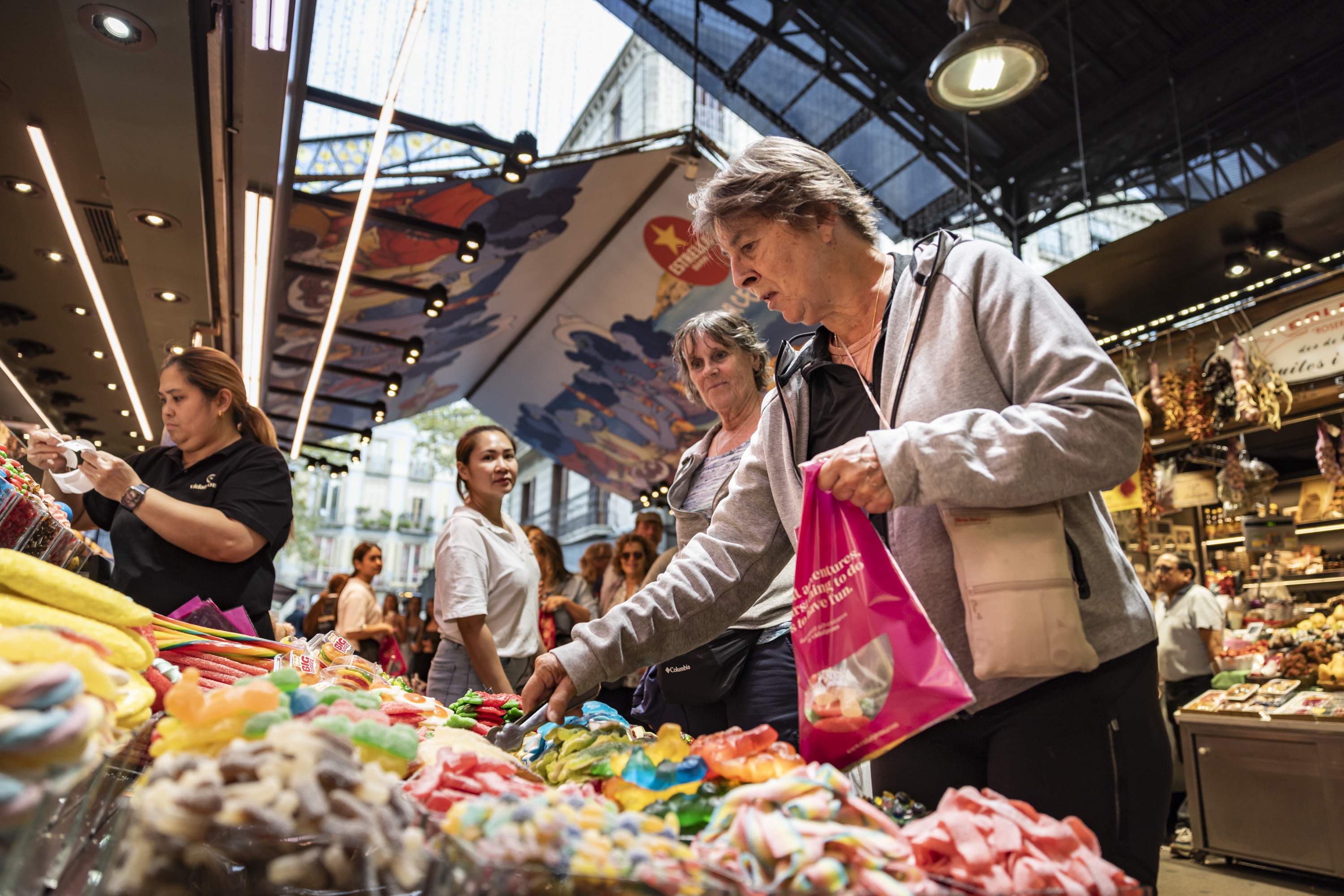 Un cuiner explica com es prepara un menú degustació des del mercat a la taula