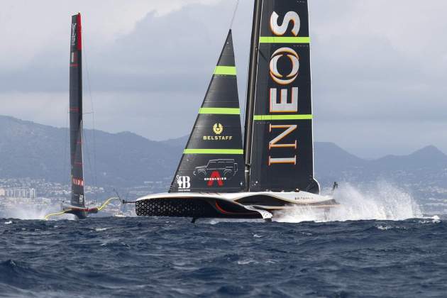 INEOS Britannia vs Luna Rossa Prada Pirelli / Foto: EFE