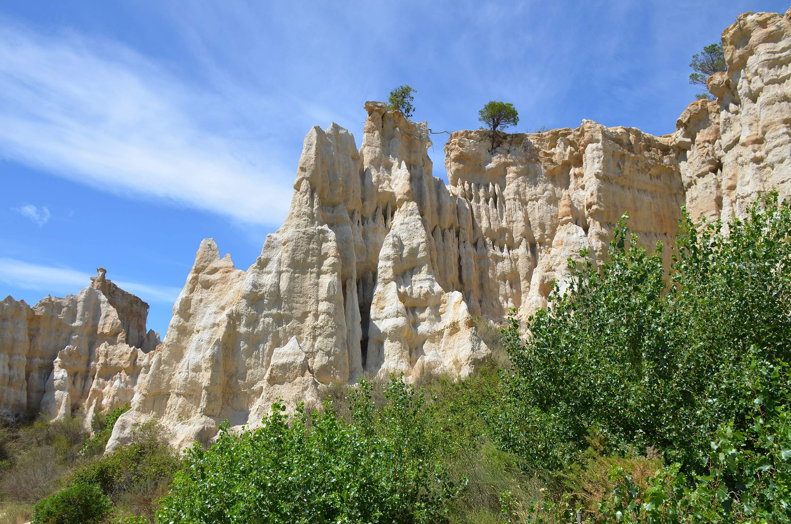 Parece Capadocia, pero es la Catalunya Nord: ¡formaciones rocosas únicas e impresionantes!