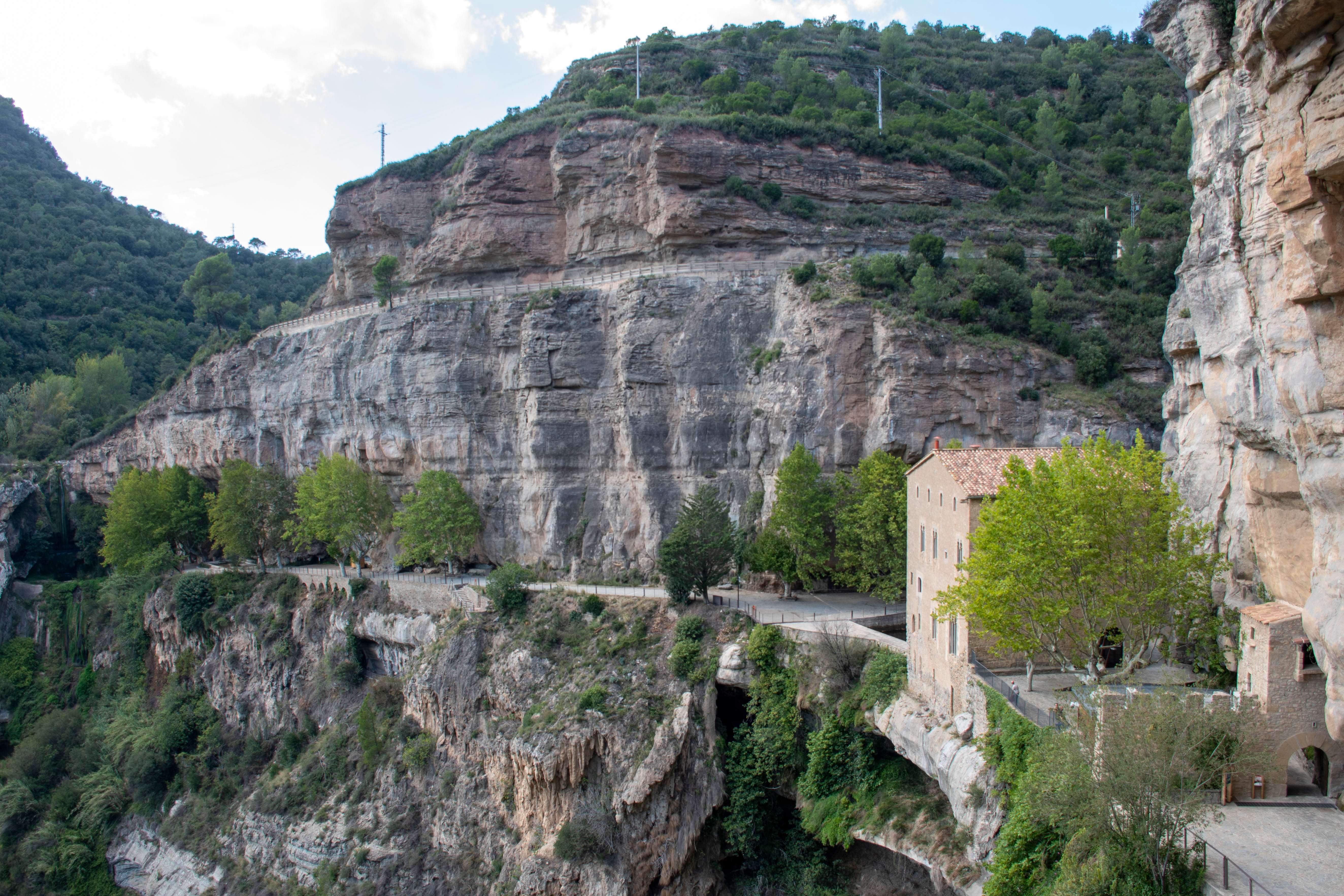 El emblemático paraje natural de Sant Miquel del Fai vuelve a abrir puertas este fin de semana