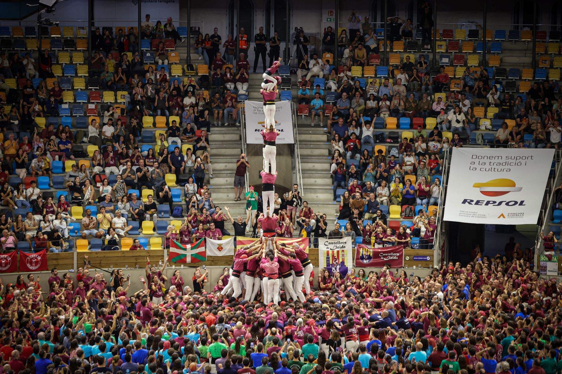 Els Castellers de Lleida guanyen la segona jornada del Concurs de Castells 2024