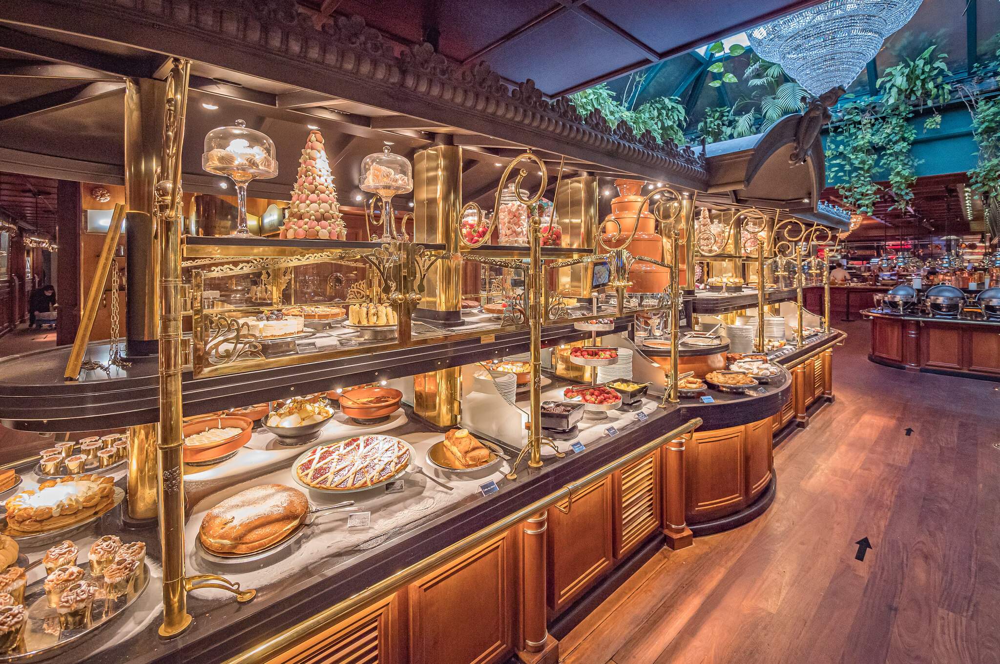 Más platos y más cocina tradicional francesa: Les Grands Buffets entra en una nueva dimensión