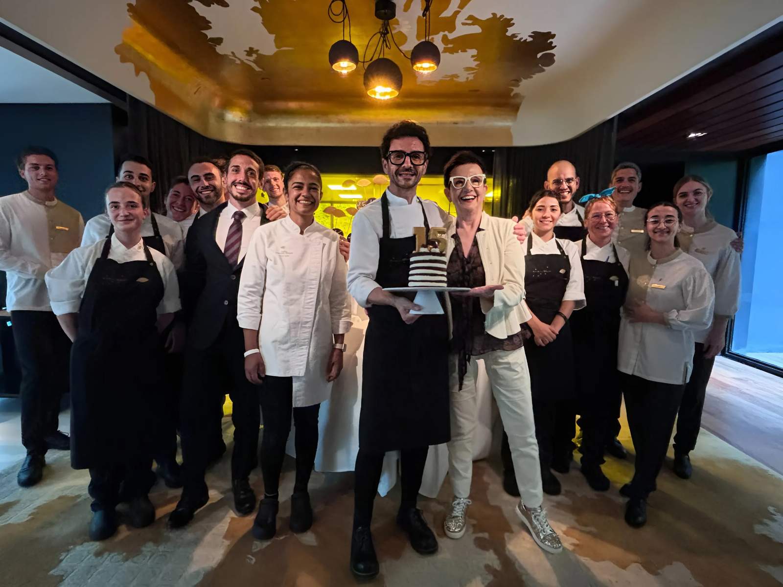 El restaurant Moments celebra orgullós 15 anys d’èxits amb Carme Ruscalleda i Raül Balam