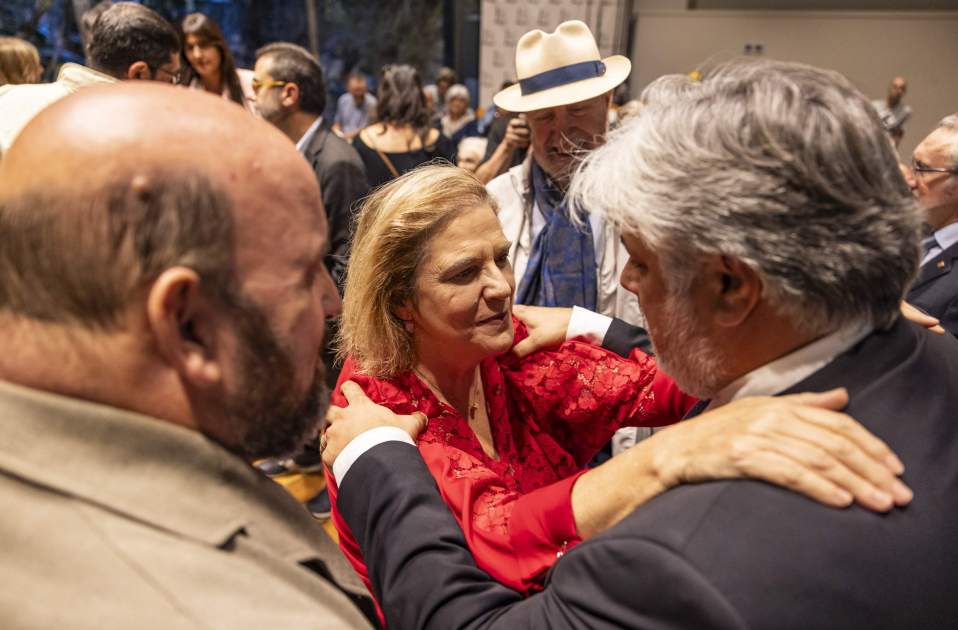 Presentació llibre Pilar Rahola, Cornèlius l'Almogàver batet / Foto: Carlos Baglietto