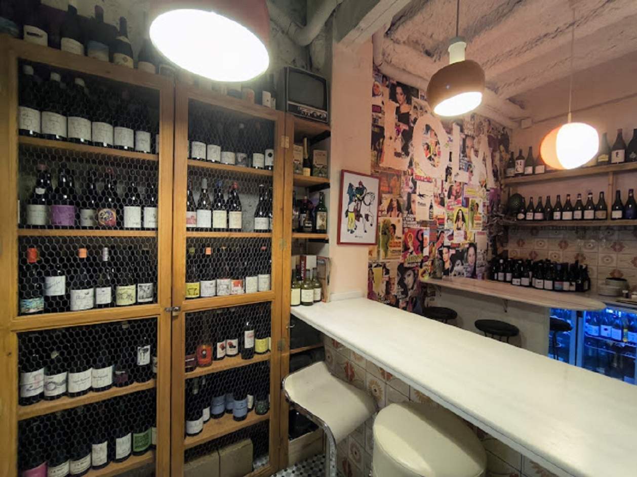 Una bodega monumental en una zona estratègica entre Gràcia i l’Eixample