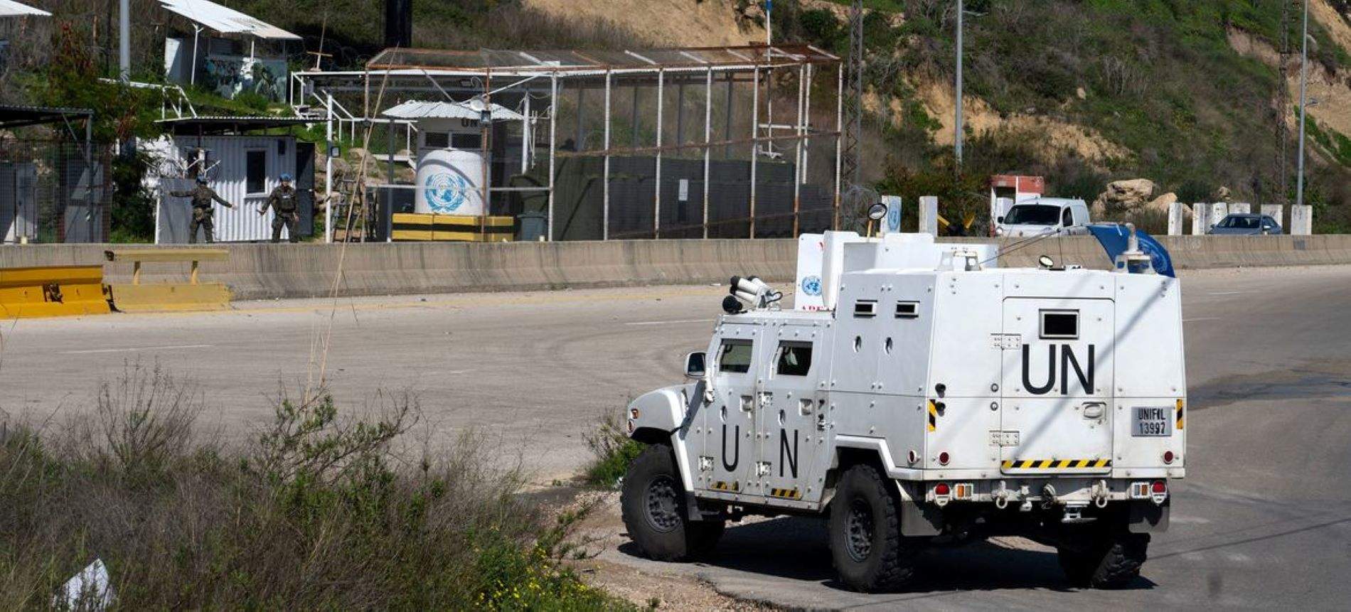 Israel torna a atacar la missió de pau de l’ONU al Líban i fereix almenys dos cascos blaus