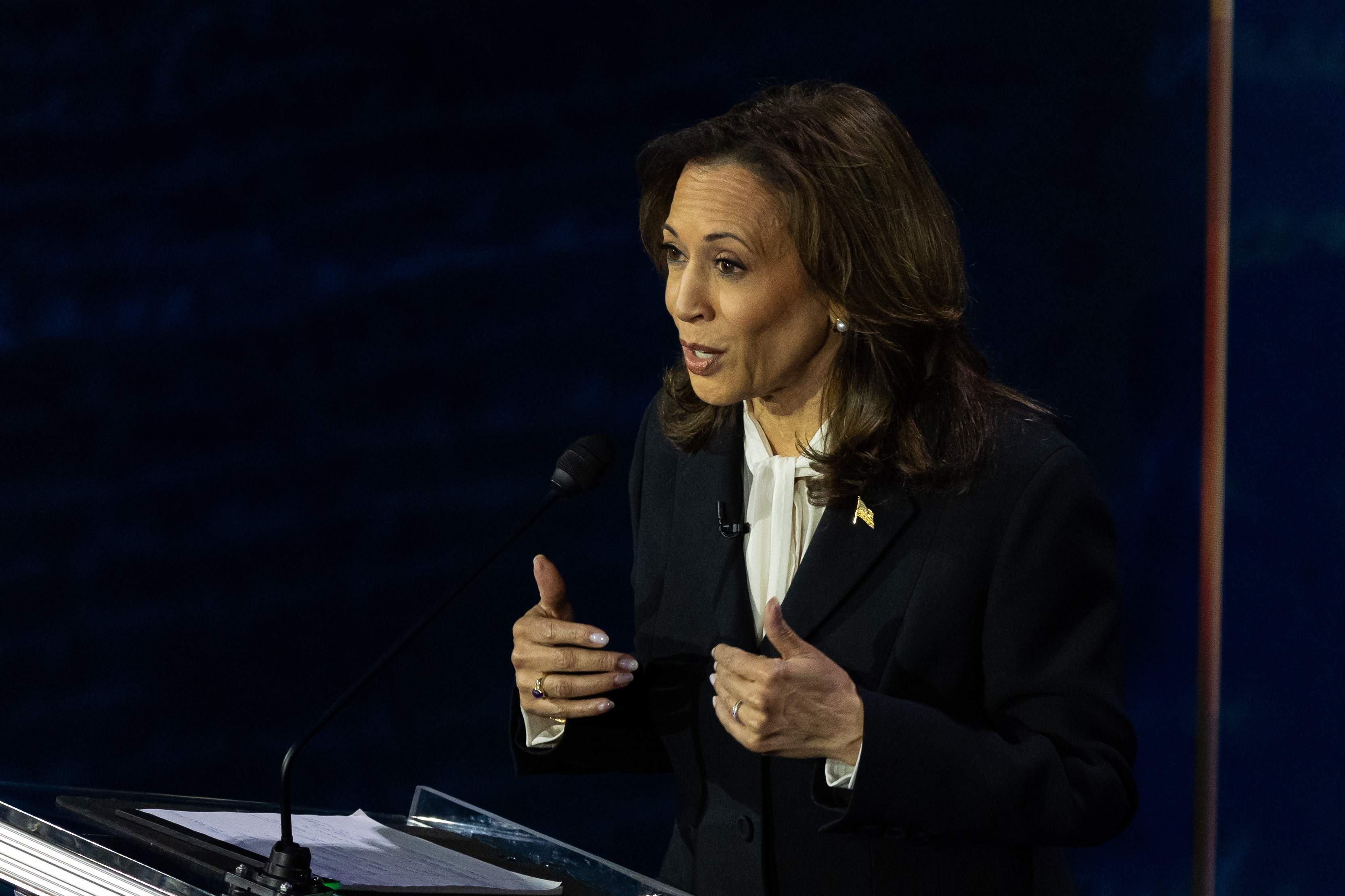 Harris publica un informe sobre el seu "excel·lent estat de salut" i posa més pressió a Trump