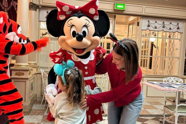 Laura Escanes i Roma a Disneyland / Instagram