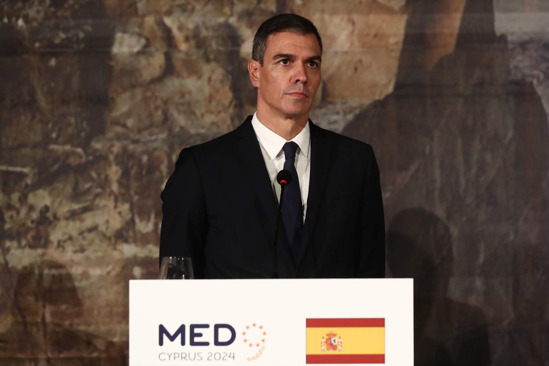 Creus que Pedro Sánchez ha de donar explicacions pel cas Koldo?