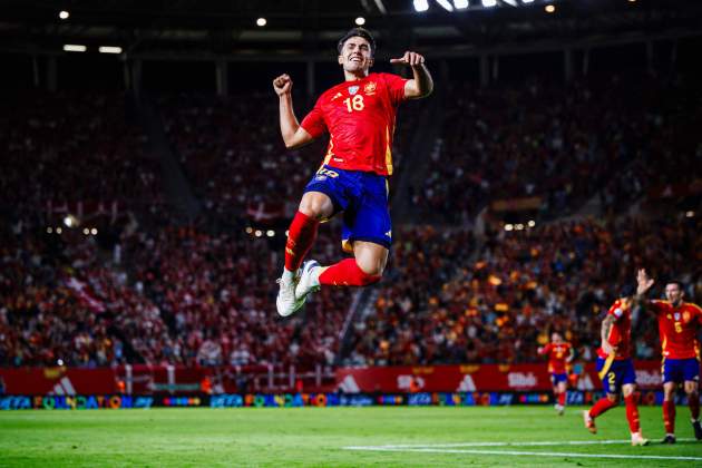 Martín Zubimendi gol Espanya / Foto: @SEFutbol